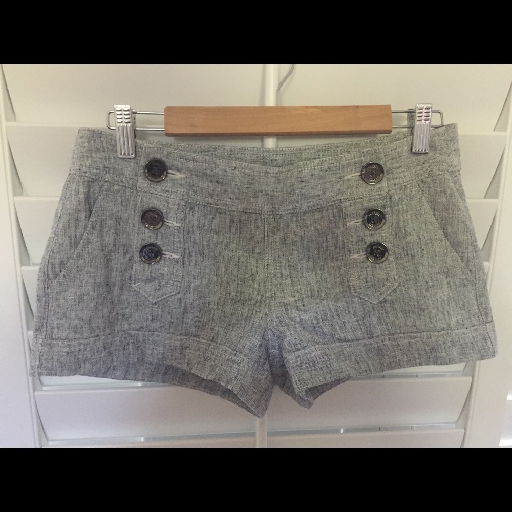 Express sailor shorts (size 4)